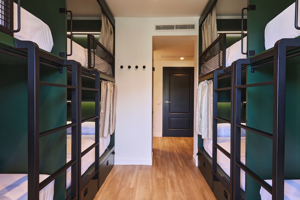 Bed in 8-bed Dorm