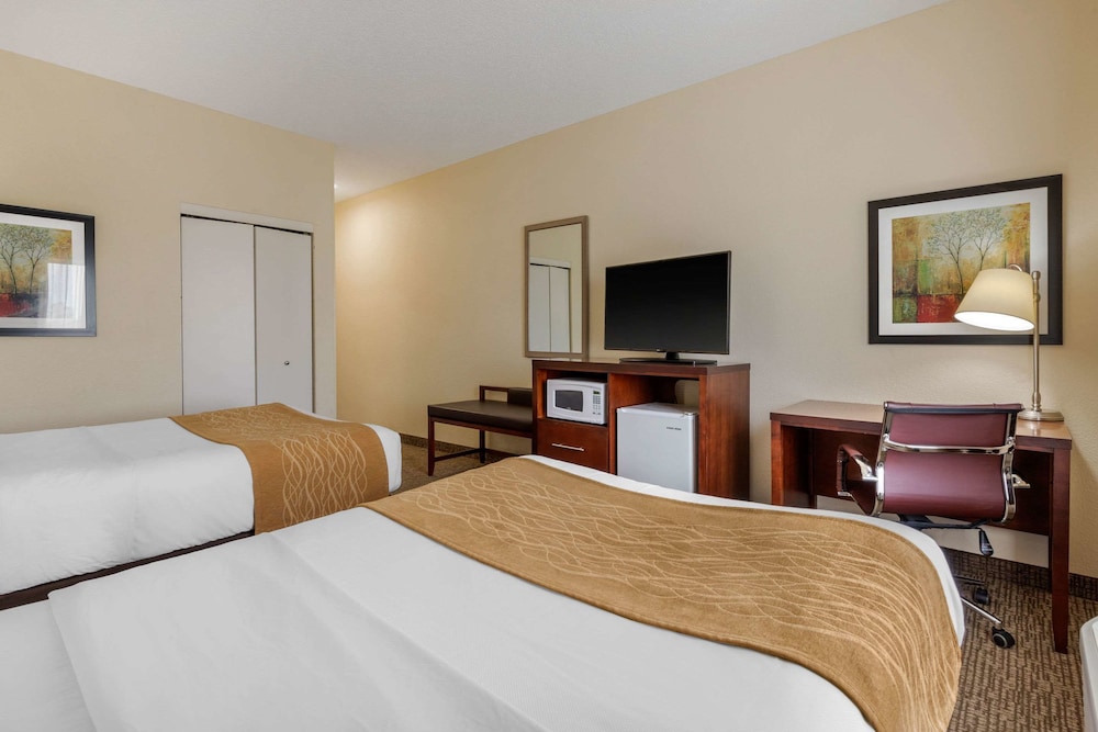 Standard Double Room, 2 Double Beds, Non Smoking - Photo 2