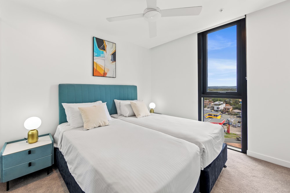 Two Bedroom Two Bathroom Hinterland View