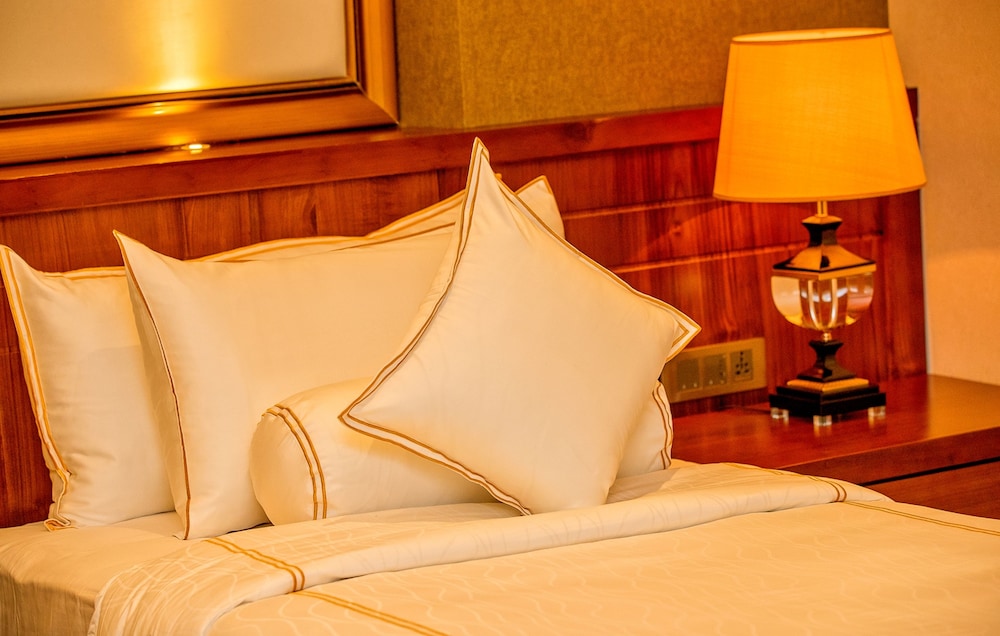 Deluxe Double or Twin Room, Non Smoking photo 2