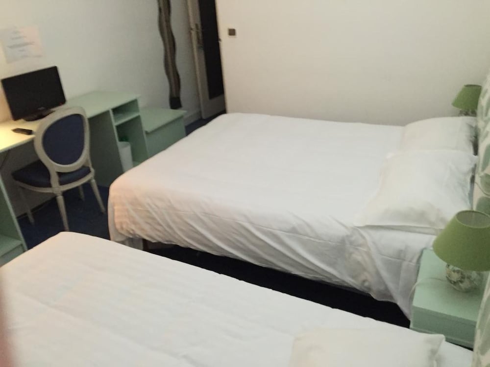 Twin Room photo 2