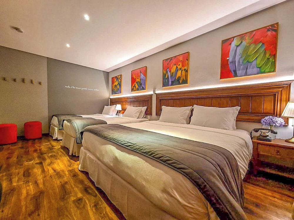 Superior Quadruple Room photo 1