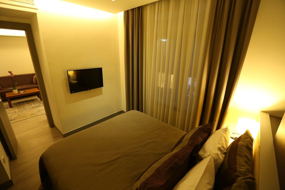 Deluxe Suite, Kitchenette photo 3