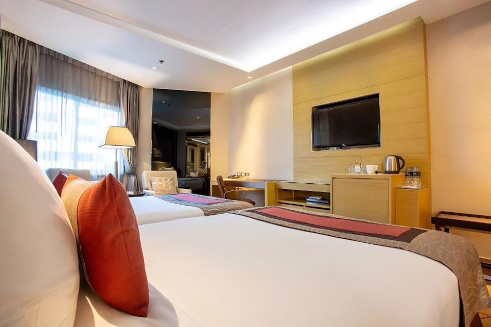 Deluxe Twin Room photo 3
