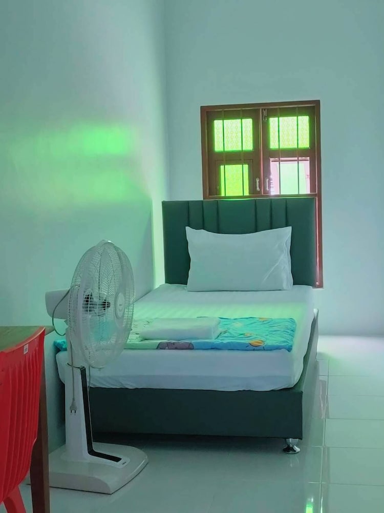 Basic Single Room