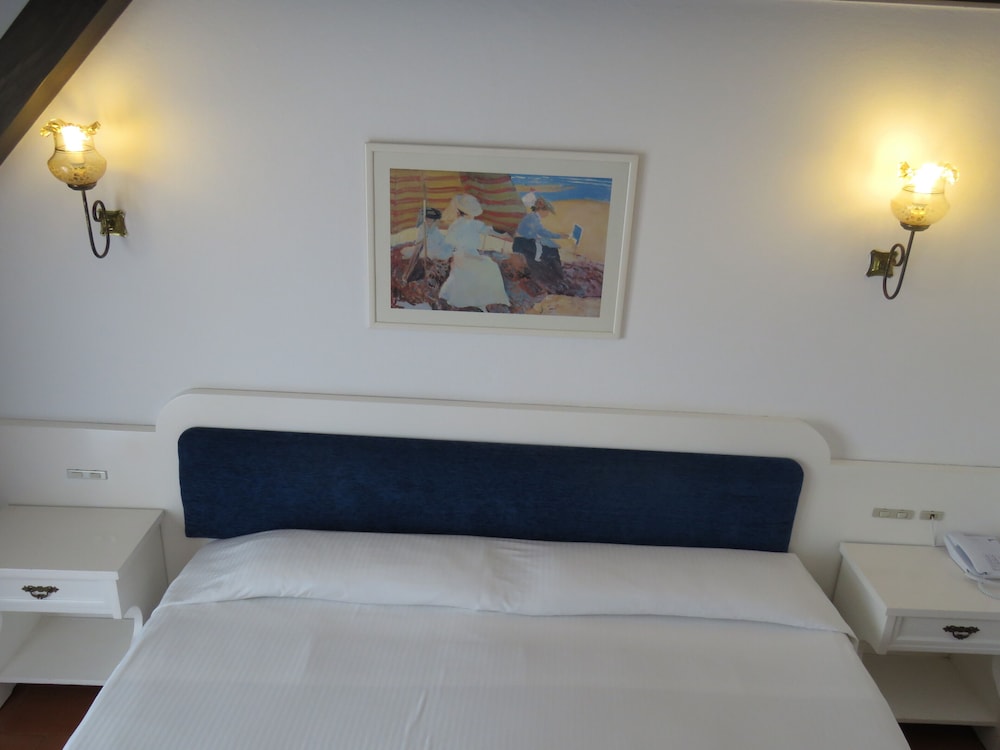 Double Room Single Use