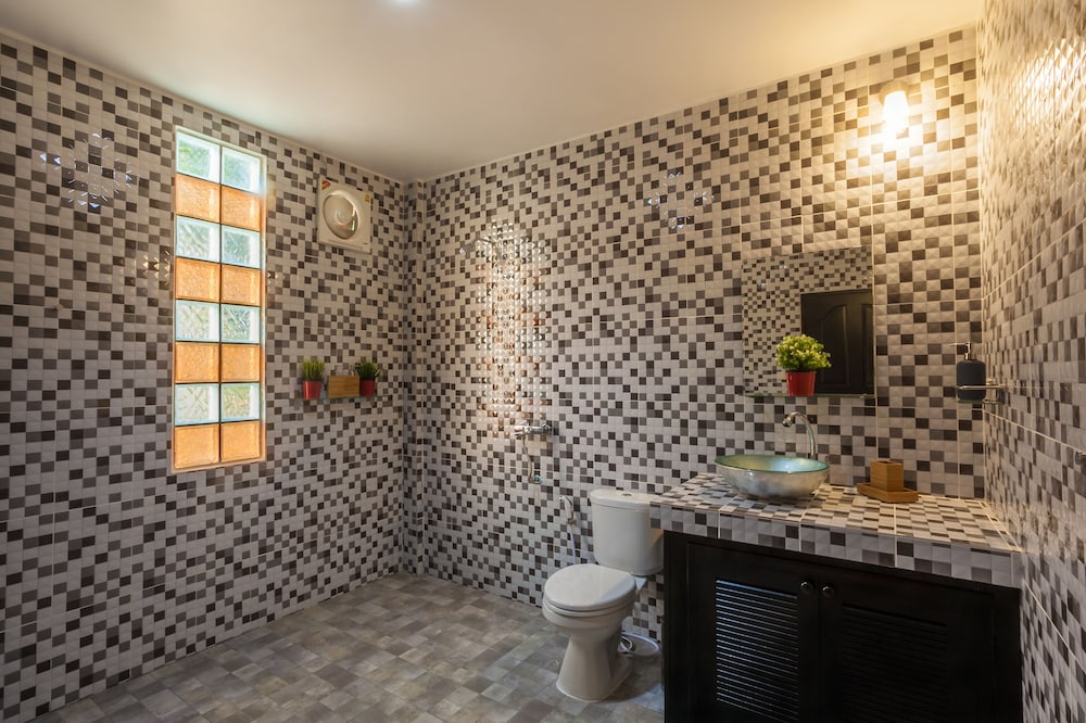 Luxury Villa, 3 Bedrooms, Ocean View, Mountainside photo 3