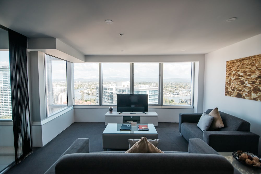 Family Apartment, 1 Bedroom, Jetted Tub (No Housekeeping)