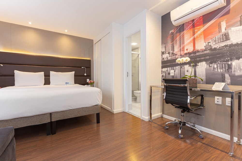 Standard Apartment, 1 Queen Bed - Photo 2