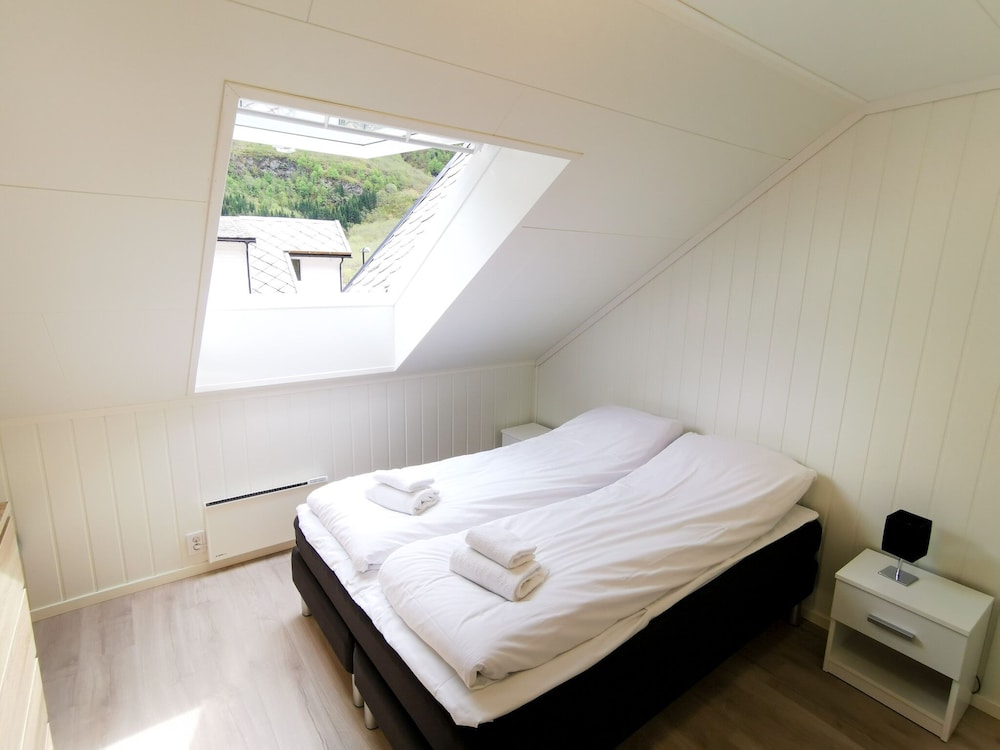 Comfort Suite photo 2