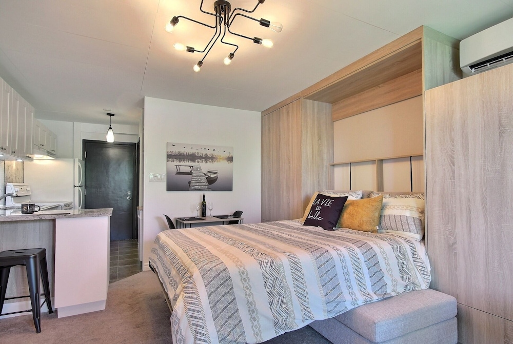 Studio, Marina View