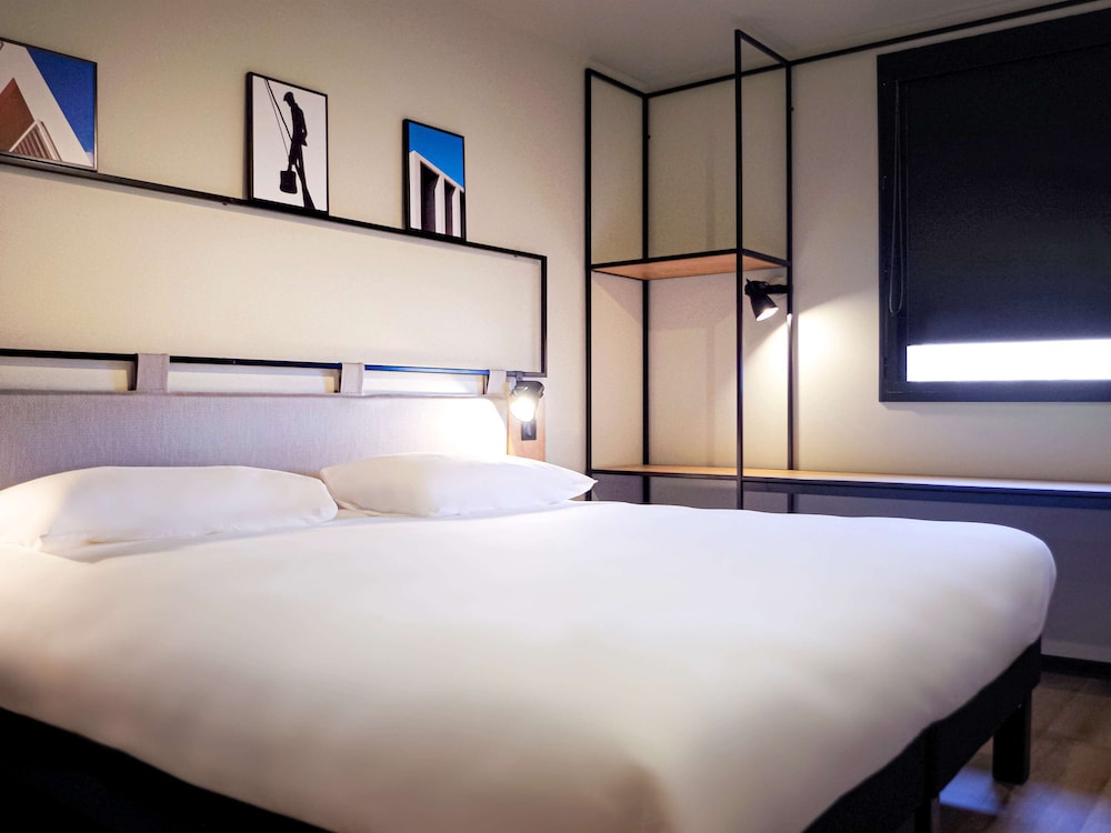 Standard Double Room, 1 Double Bed - Photo 8