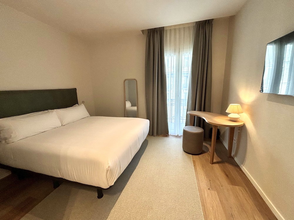 Habitación Doble Deluxe, 1 Dormitorio, Vista a la Ciudad