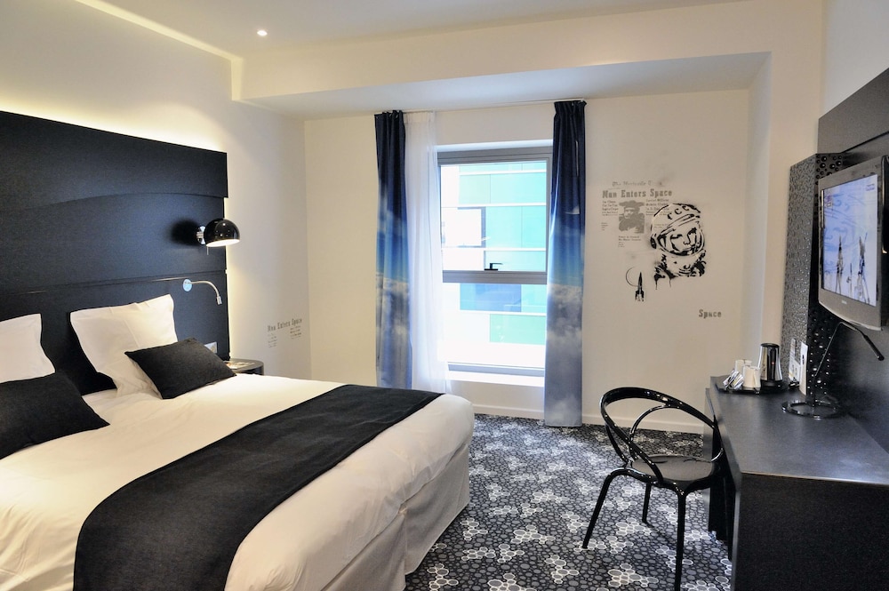 Suite, Multiple Beds