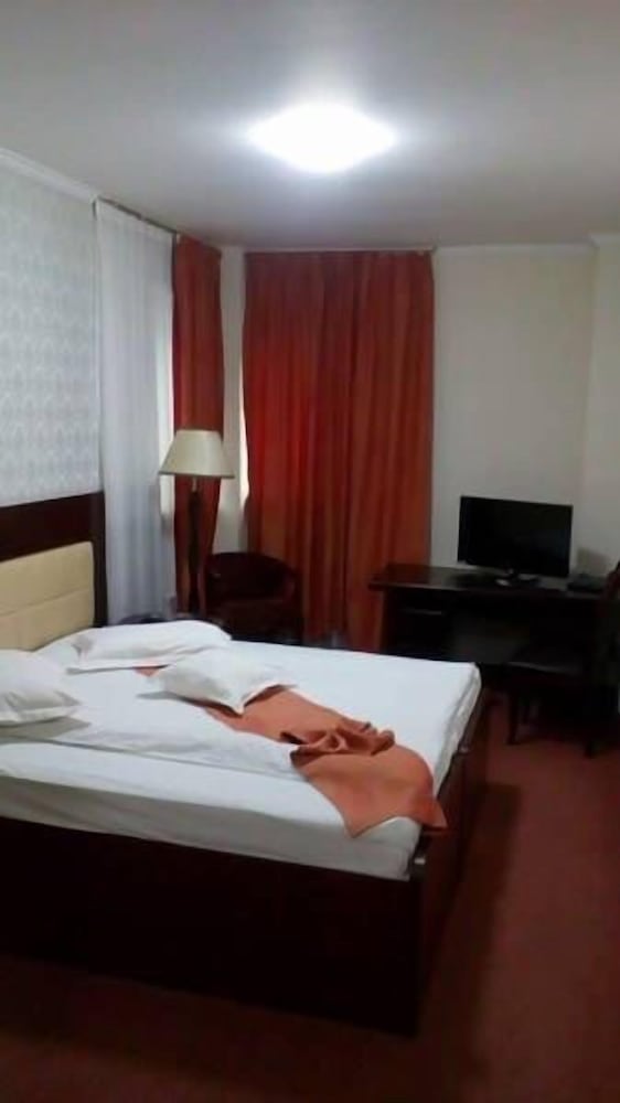 Economy Single Room