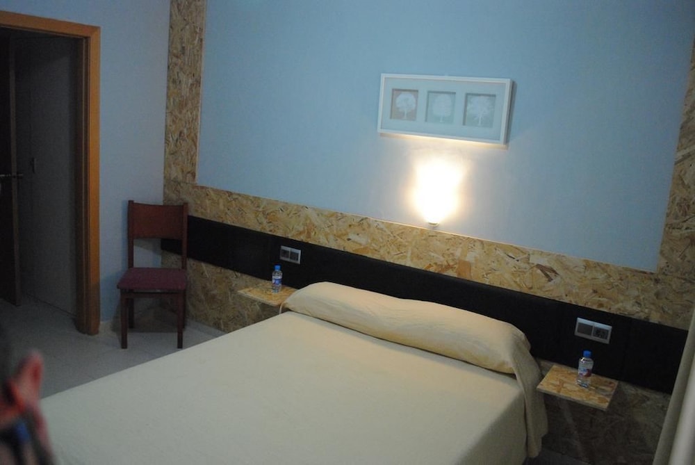 Double Room - Photo 4