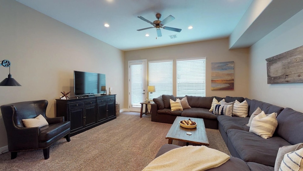 Townhome, 3 Bedrooms