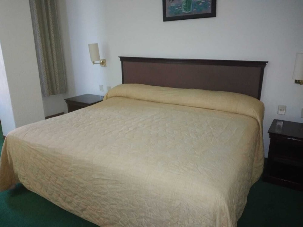 Traditional Room photo 2
