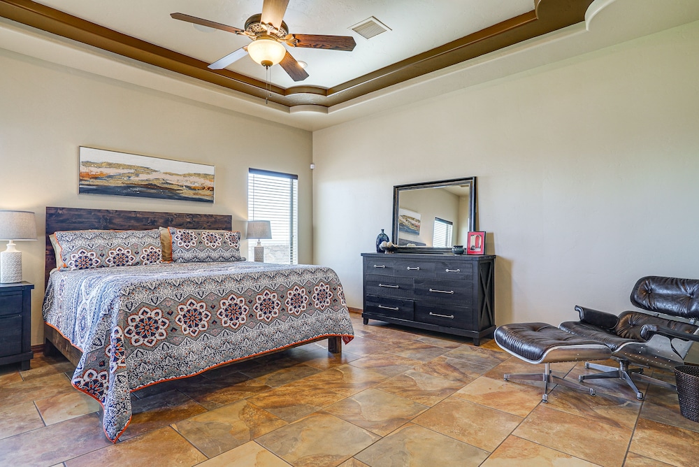 House (4 Bedrooms) photo 1