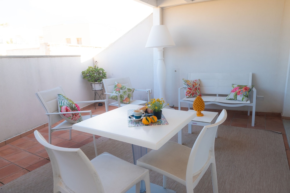 Panoramic Double Room, 1 Double Bed, Non Smoking, Sea View photo 2