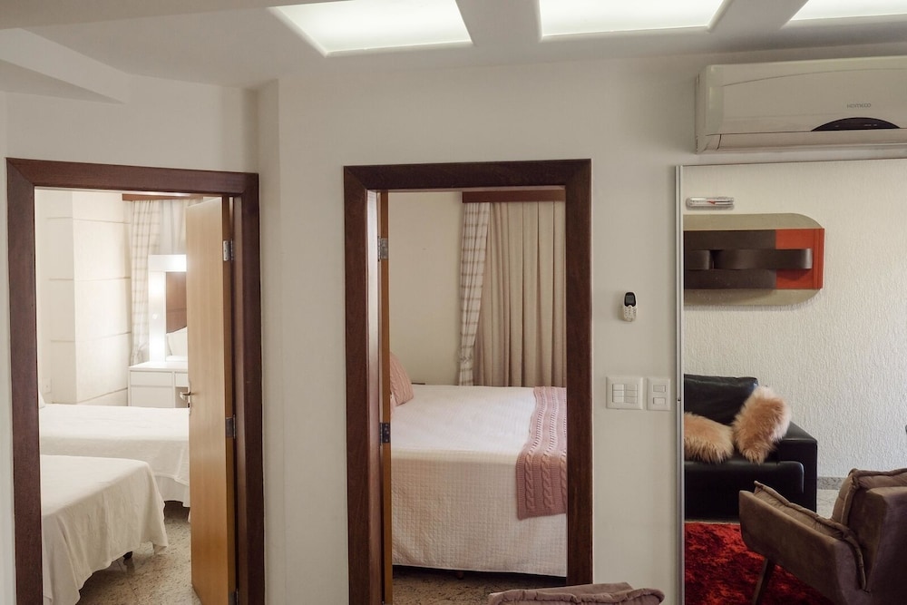 Presidential Quadruple Room, 2 Bedrooms, Jetted Tub, Mountain View