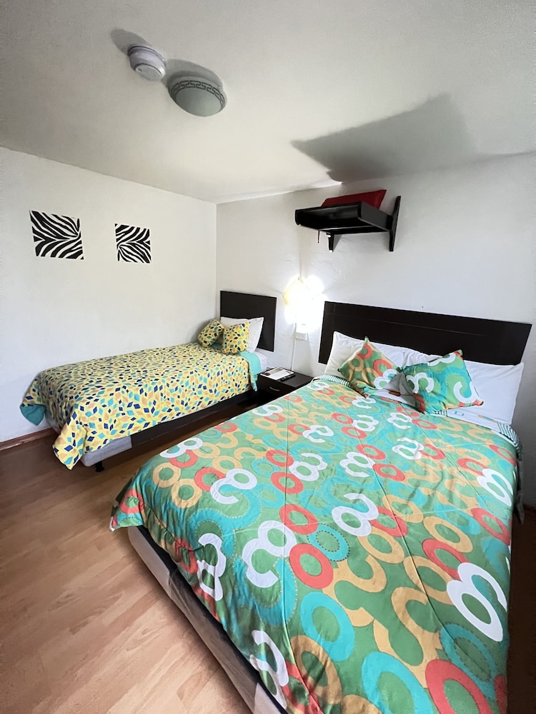 Basic Double or Twin Room photo 3