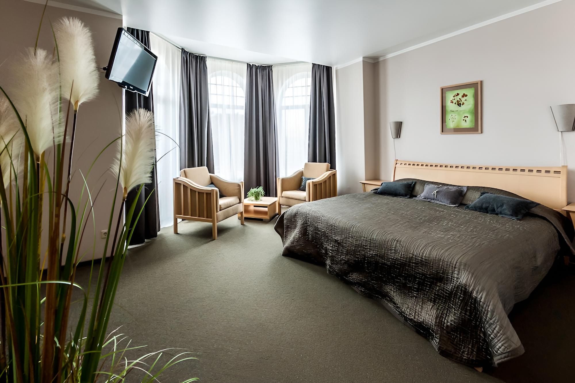 Luxury Suite photo 2