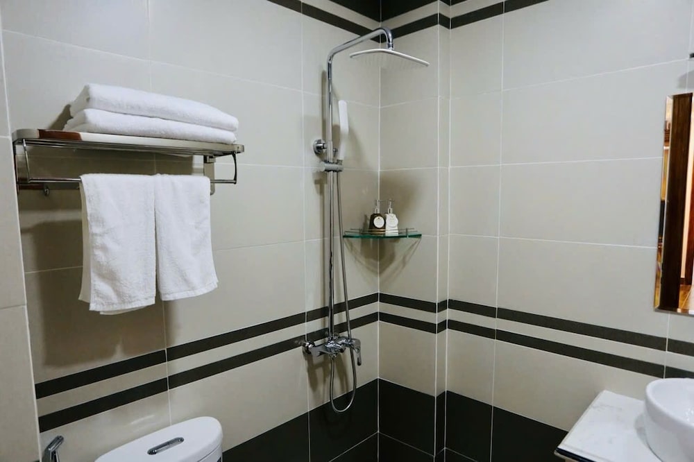 3 Bedroom Executive Apartment - Photo 5