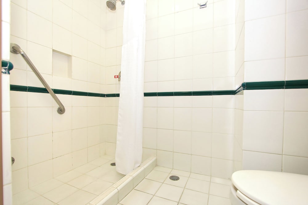 Standard Room - Photo 6