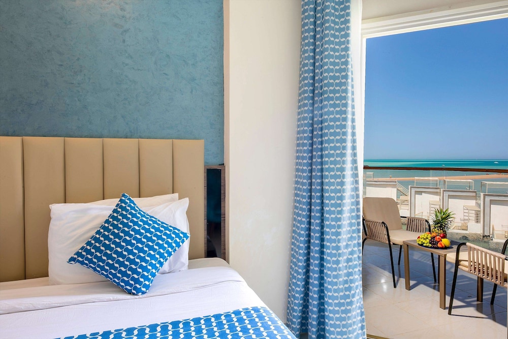 Deluxe Sea View Room