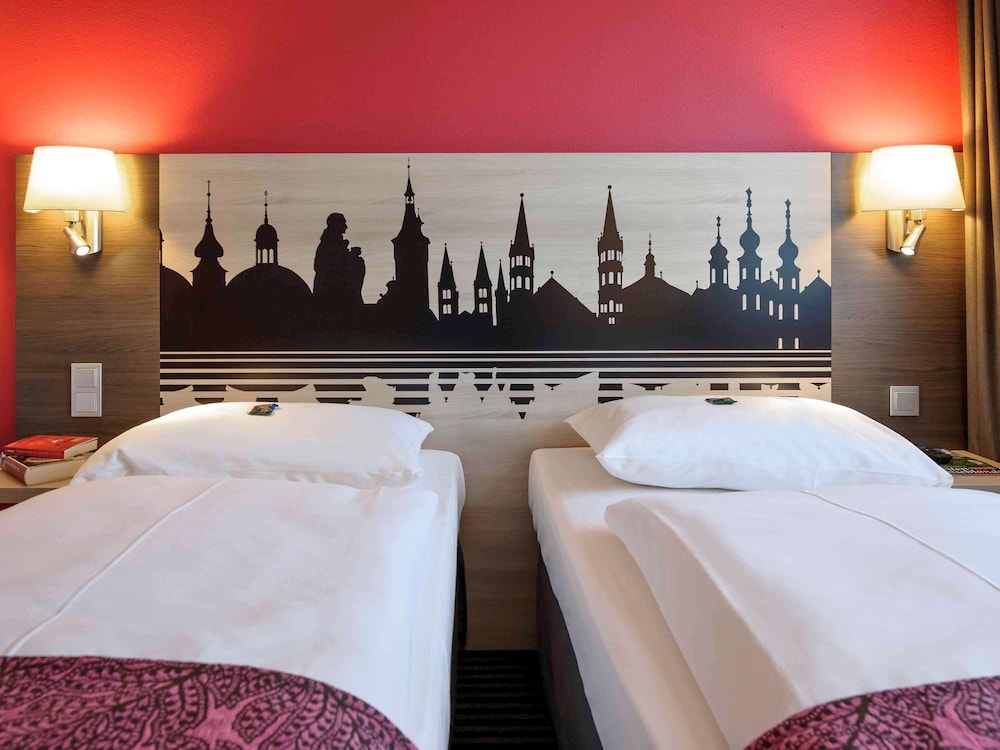 Standard Room, 2 Twin Beds - Photo 1