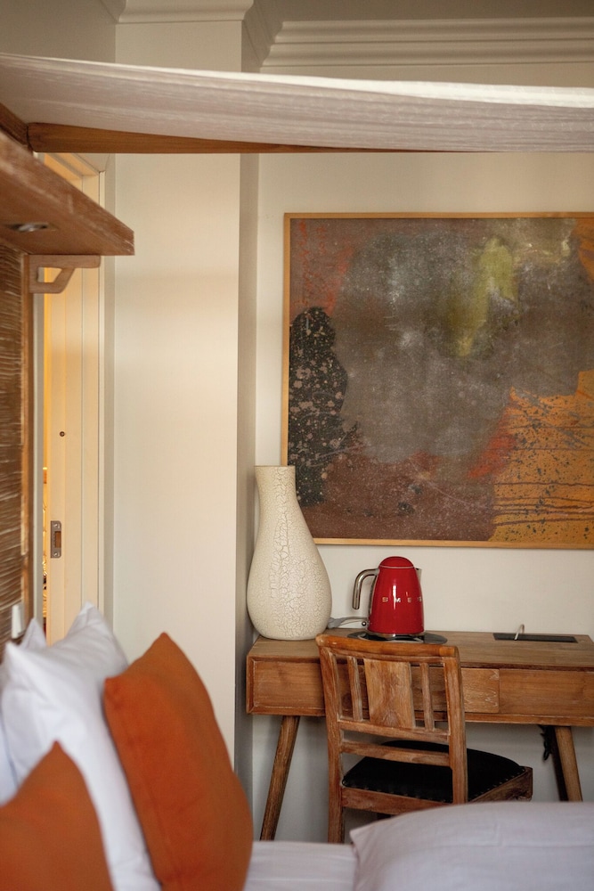 Basic Double Room photo 2