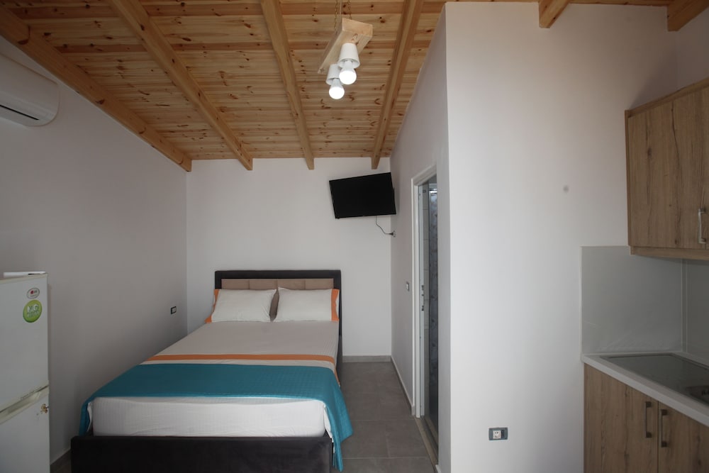 Apartment, 2 Bedrooms, Balcony