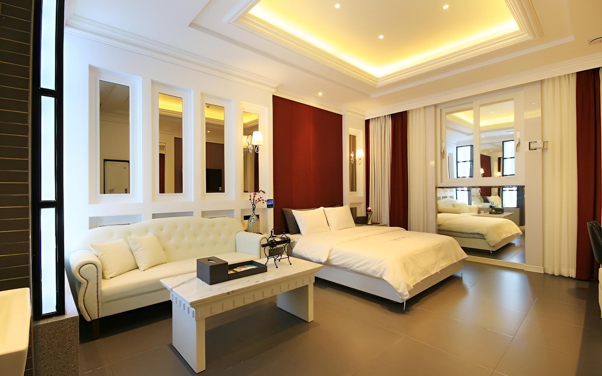 Room (Standard Styler-Breakfast provided) - Photo 1