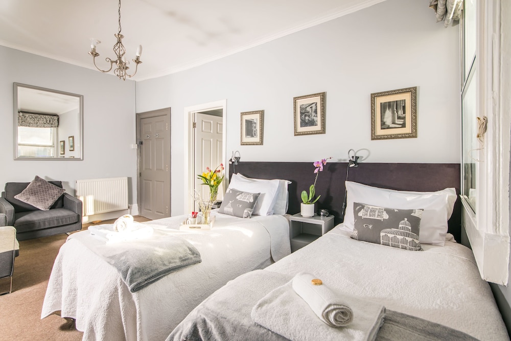 Premium Twin Room photo 1