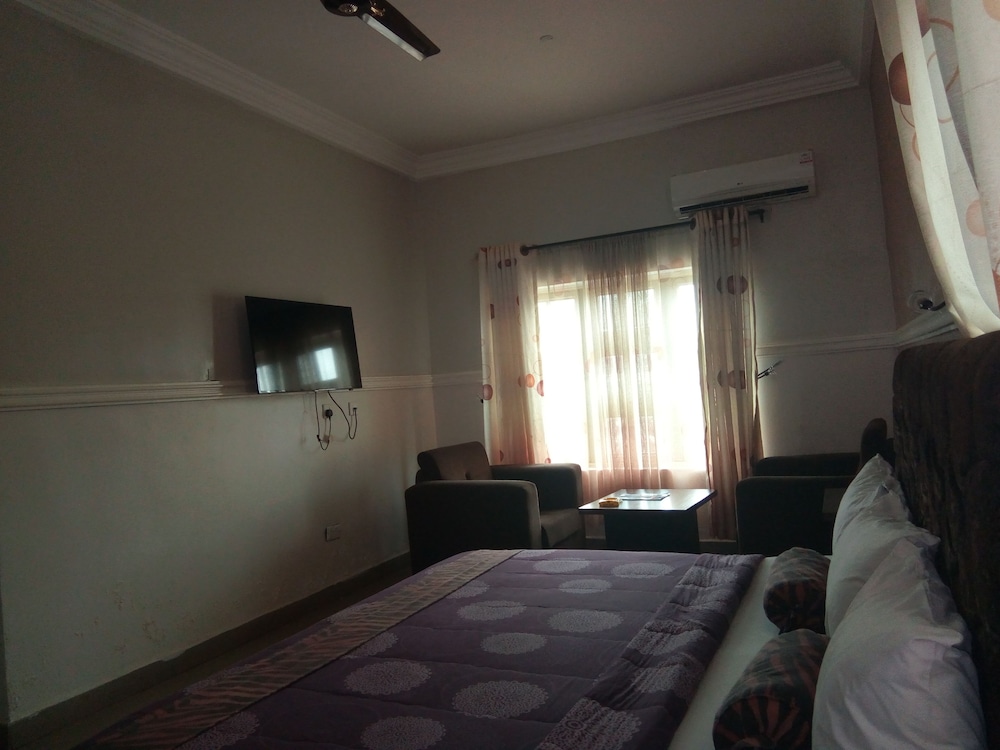 Luxury Room - Photo 2