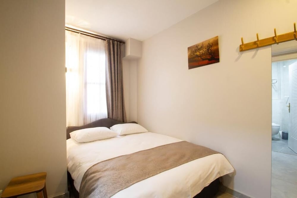 Classic Double Room photo 2