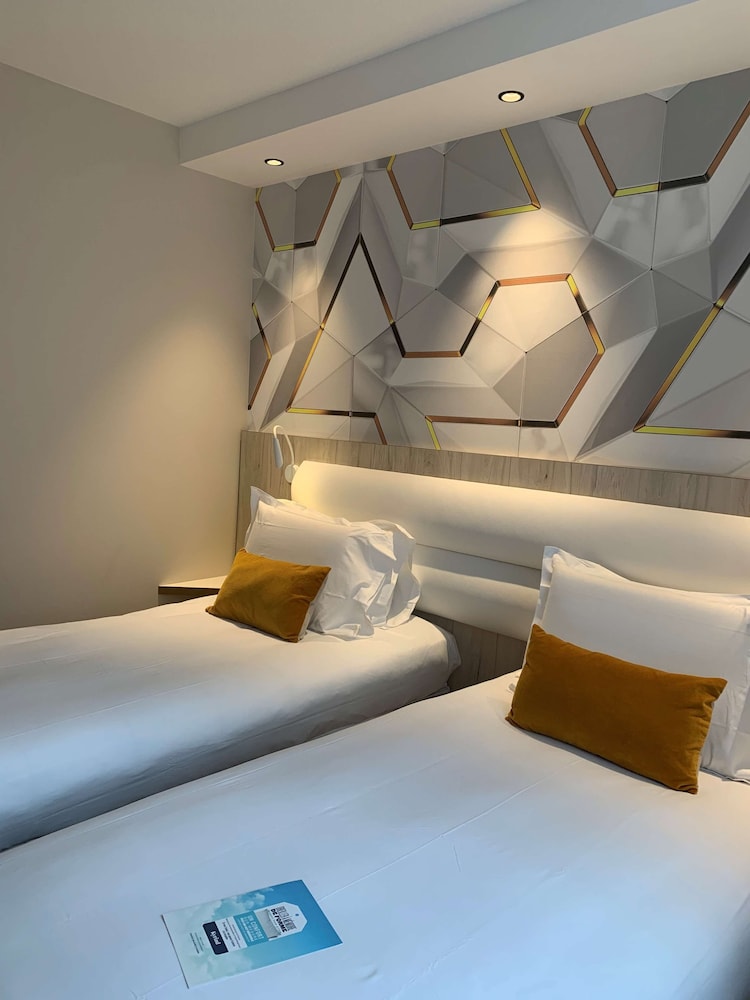 Comfort Room, 2 Twin Beds - Photo 5