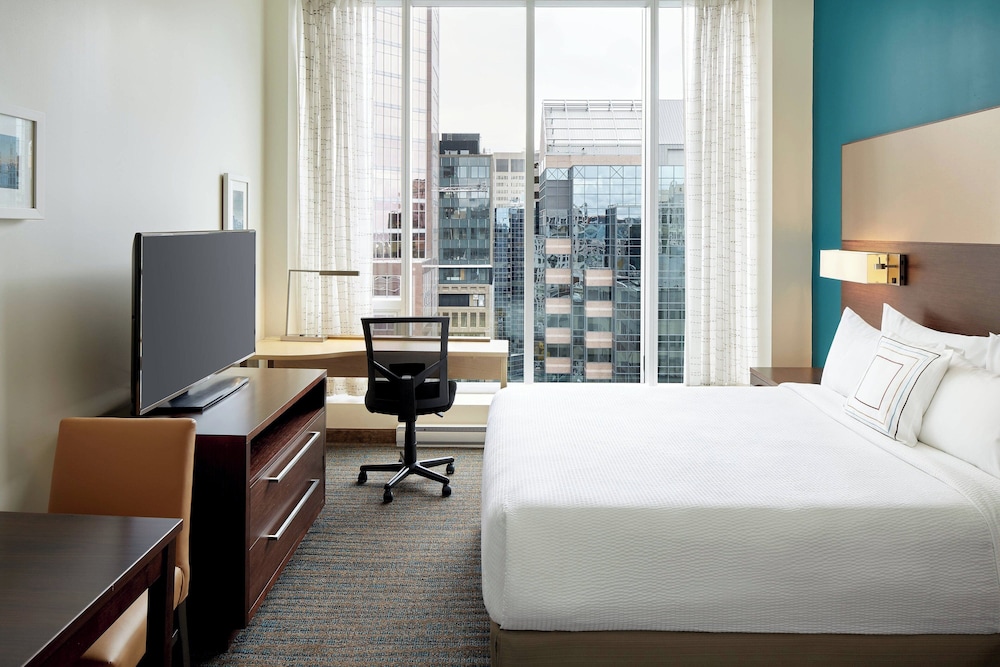 Premium Studio, 1 Queen Bed