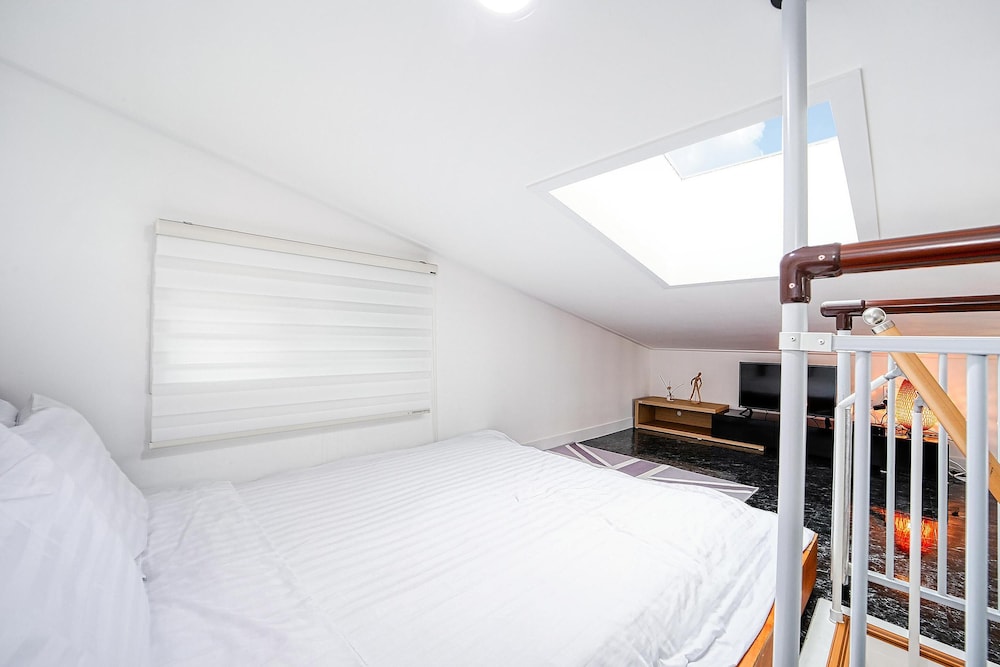 Basic Room, 1 Bedroom (Mar 4 ( Spa,Duplex )) - Photo 2