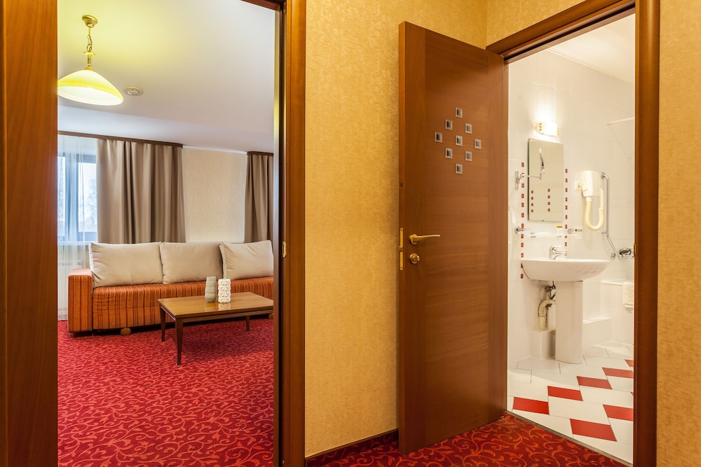 Superior Twin Room photo 3