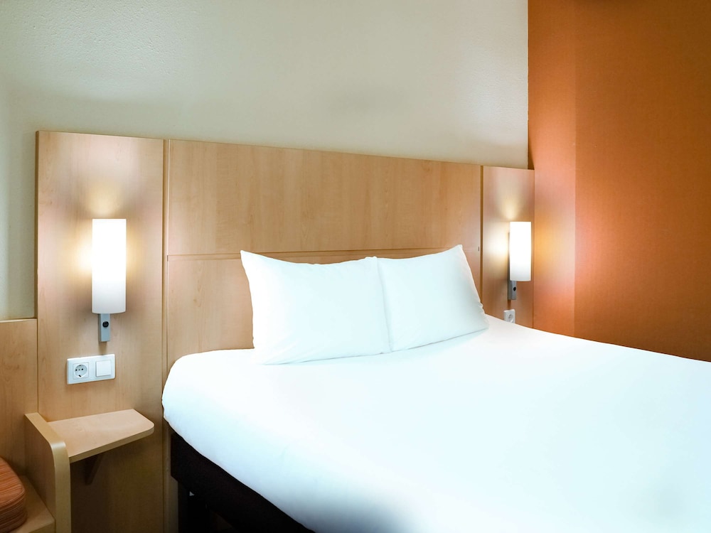 Standard Room, 1 Double Bed - Photo 7