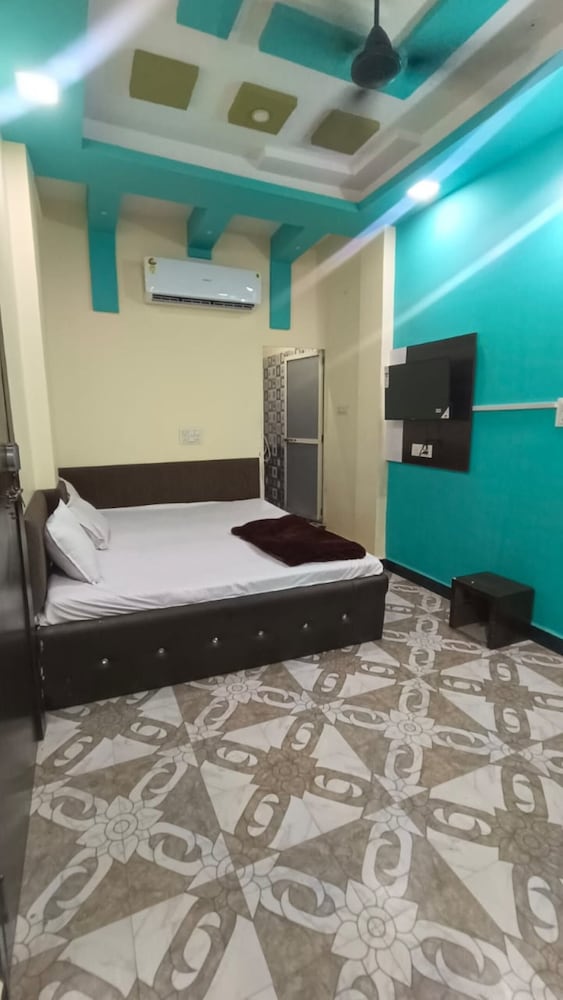 Premium Room, City View