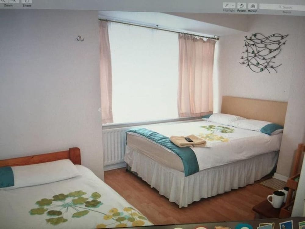 Room, 1 Bedroom, City View