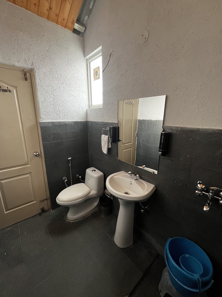 Deluxe Cottage - Photo 8