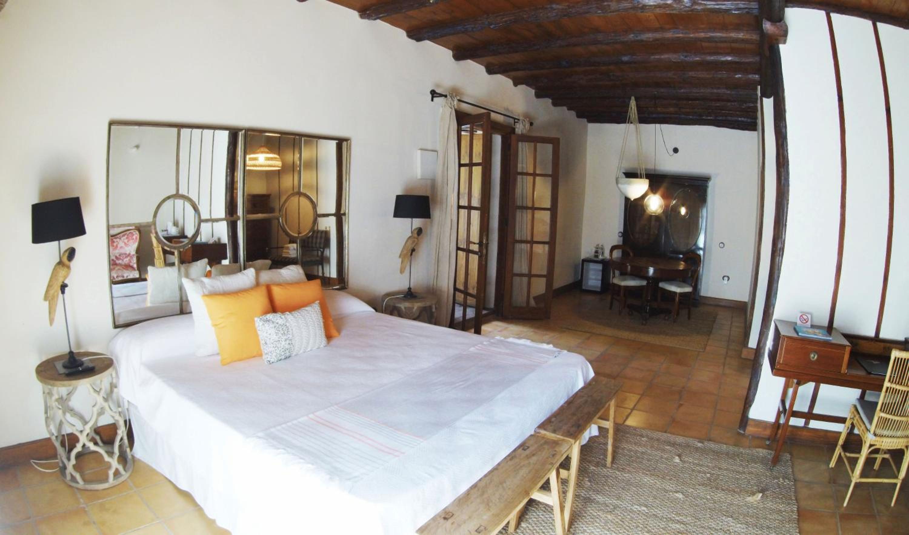 Double Room with Private Bathroom 1