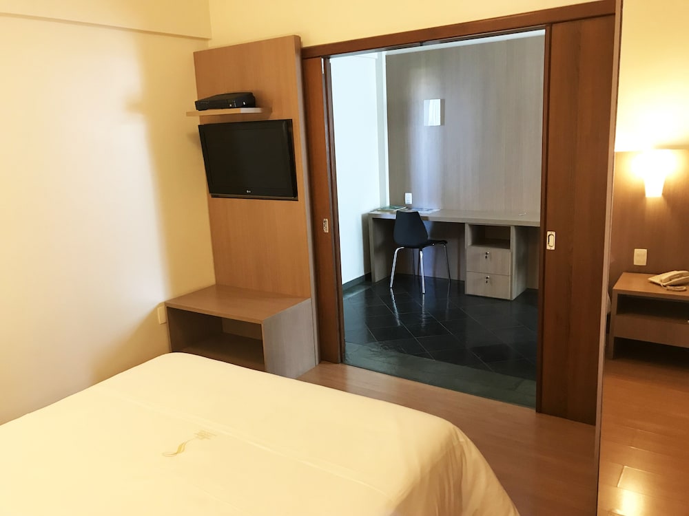 Standard Double Room photo 3