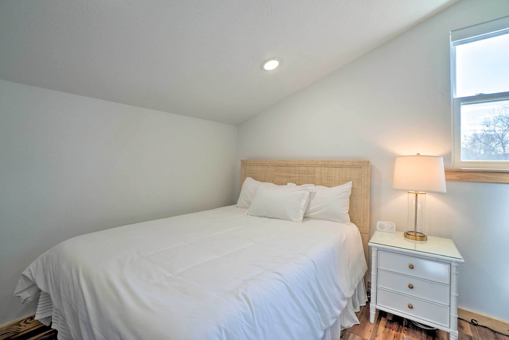 Cottage (2 Bedrooms) photo 2