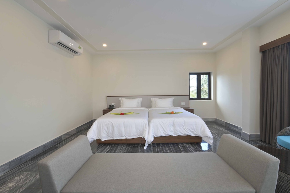 Family Luxury Suite 6 Bedrooms - Photo 12