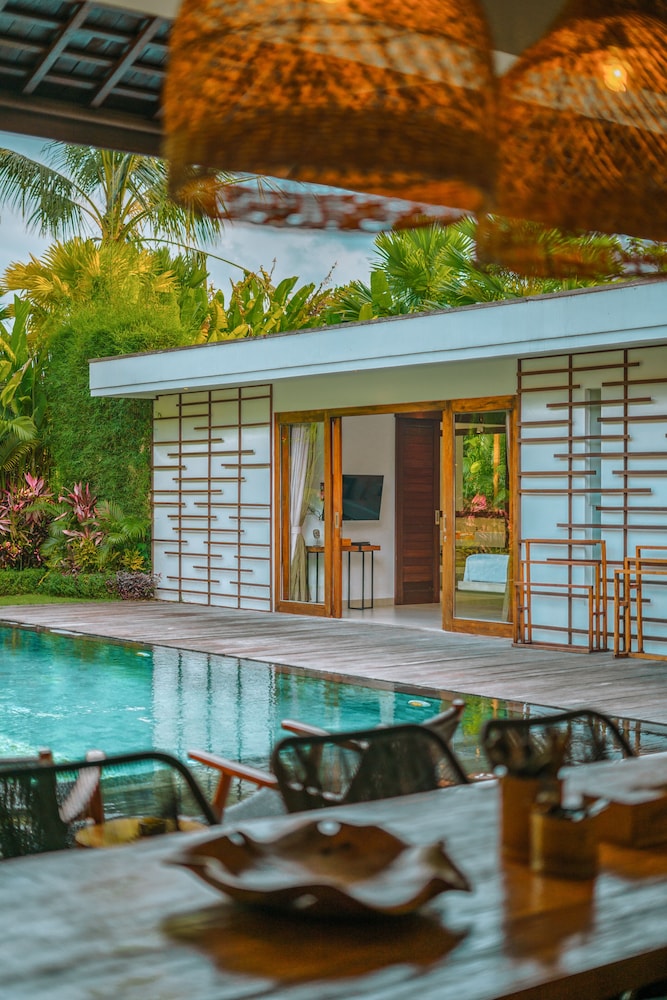 3 Bedroom Luxury Pool Villa Garden View - Photo 9